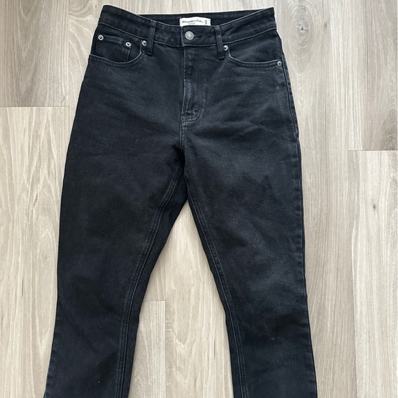 Abercrombie & Fitch Black High Rise Skinny Jeans Size 25 RN 75654 - Picture 1 of 4